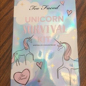 *LIMITED EDITION* Too Faced unicorn survival kit